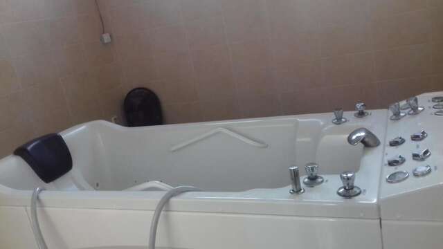 Отель Hotel Royal Bath Баня-39